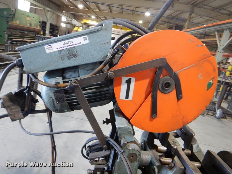 image for item IA9751 2007 Scotchman 350LT/PK  cut-off saw