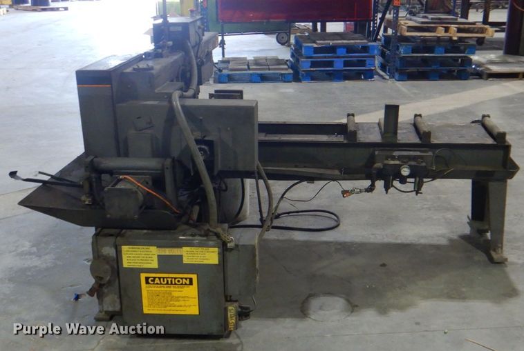 image for item IA9752 HE&M H90A-B/F  band saw