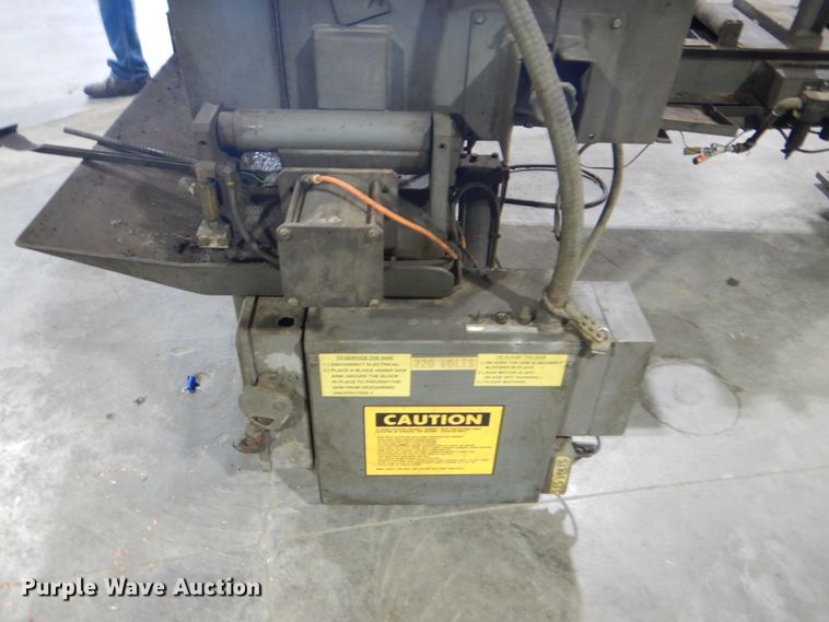 image for item IA9752 HE&M H90A-B/F  band saw