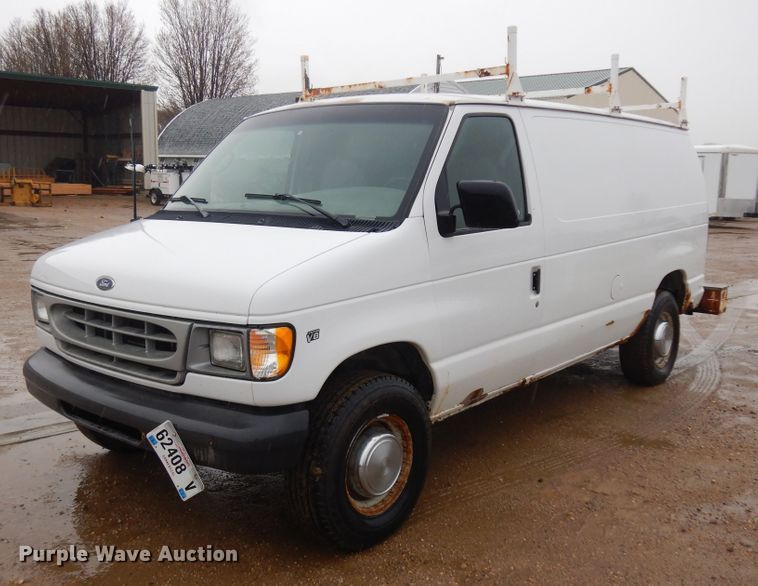 image for item ID9791 2002 Ford Econoline E250  van