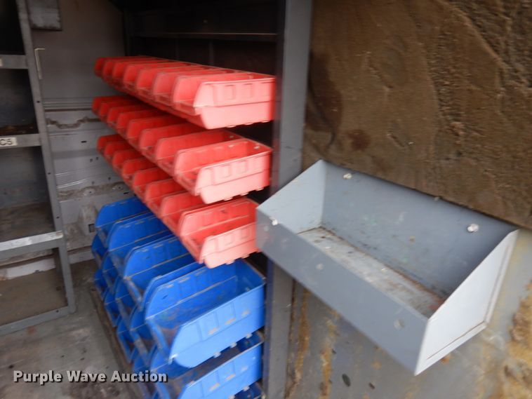 image for item ID9791 2002 Ford Econoline E250  van