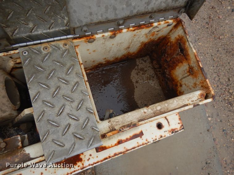 image for item ID9791 2002 Ford Econoline E250  van