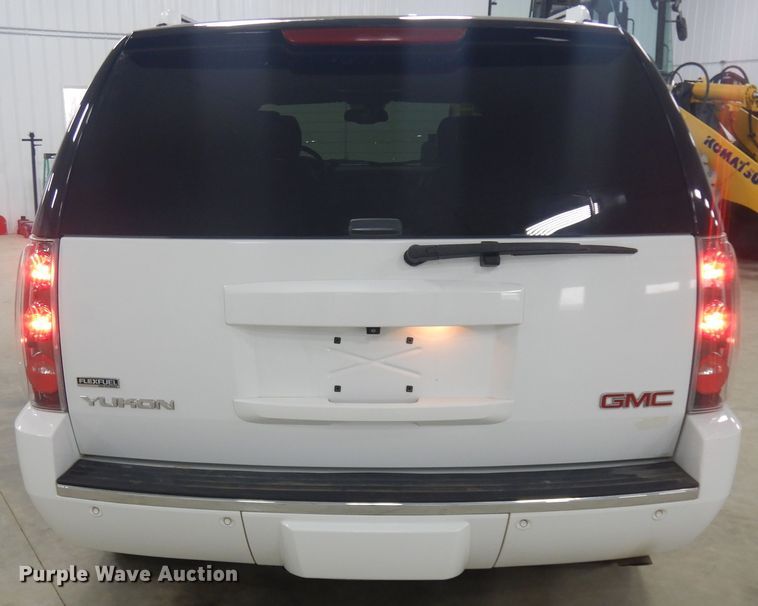 image for item ID9793 2009 GMC Yukon Denali  SUV
