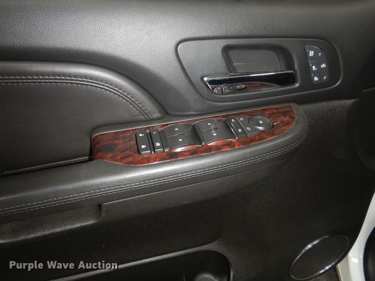 image for item ID9793 2009 GMC Yukon Denali  SUV