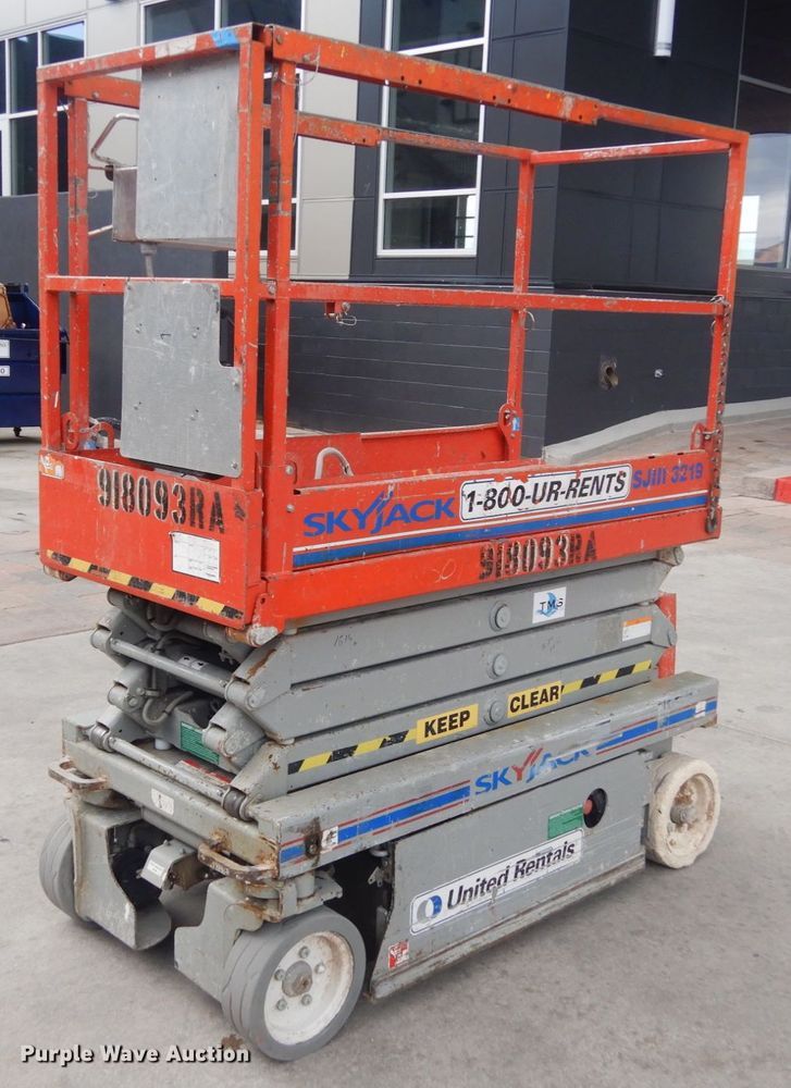 image for item IH9259 2012 Skyjack SJIII 3219  scissor lift