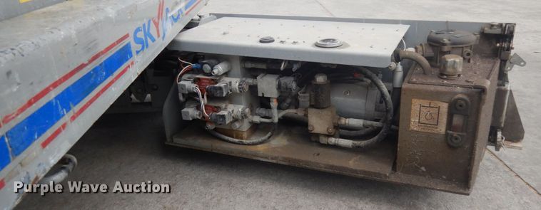 image for item IH9259 2012 Skyjack SJIII 3219  scissor lift