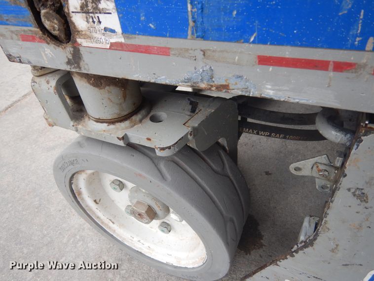 image for item IH9259 2012 Skyjack SJIII 3219  scissor lift