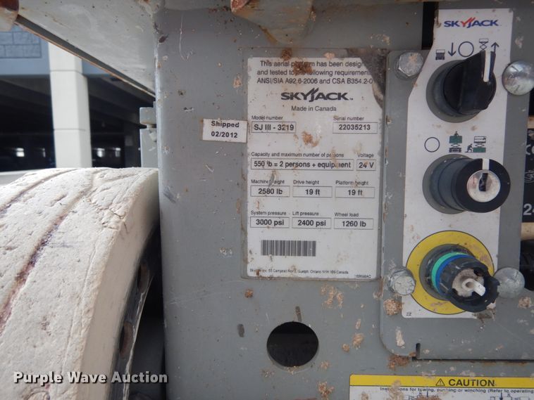image for item IH9259 2012 Skyjack SJIII 3219  scissor lift