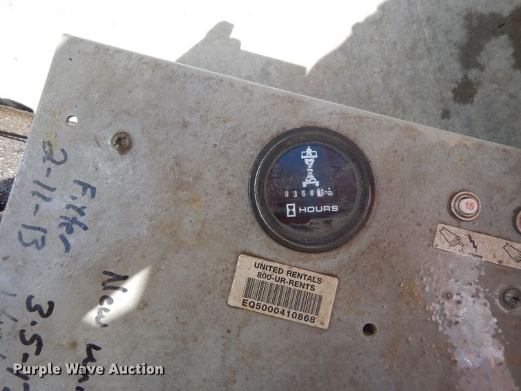 image for item IH9262 2012 Skyjack SJIII 3219  scissor lift