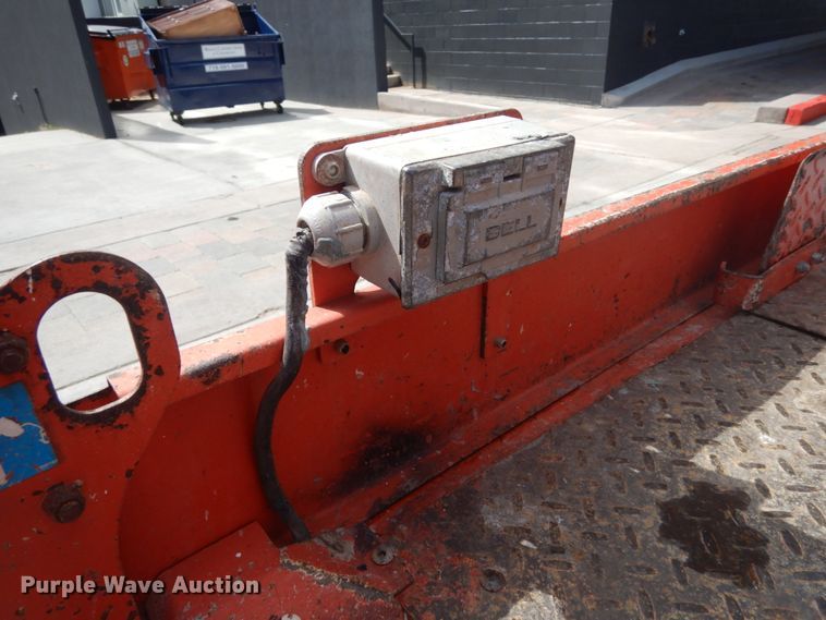 image for item IH9263 2012 Skyjack SJIII 3219  scissor lift