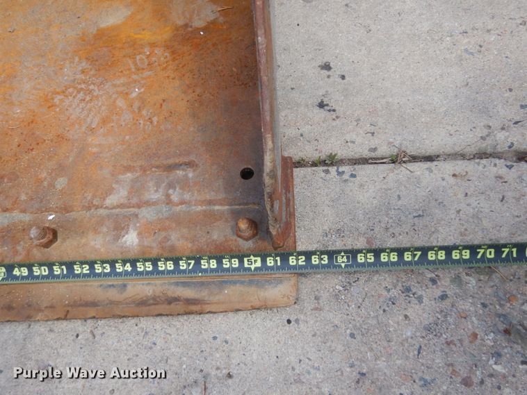 image for item IH9264 2014 Bobcat S450  skid steer loader