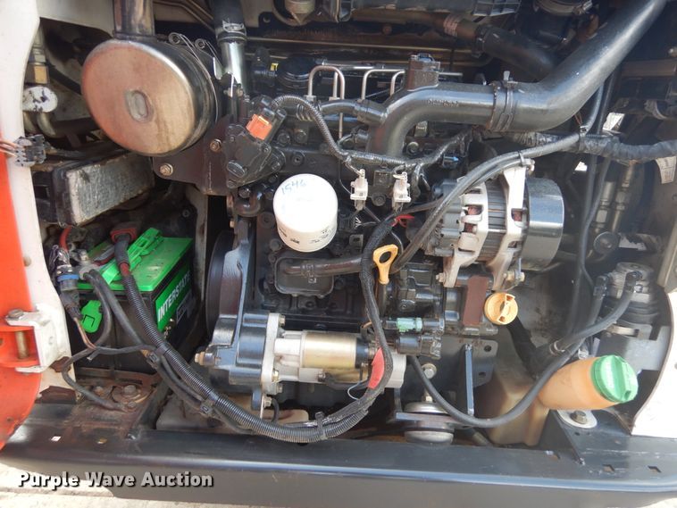 image for item IH9264 2014 Bobcat S450  skid steer loader