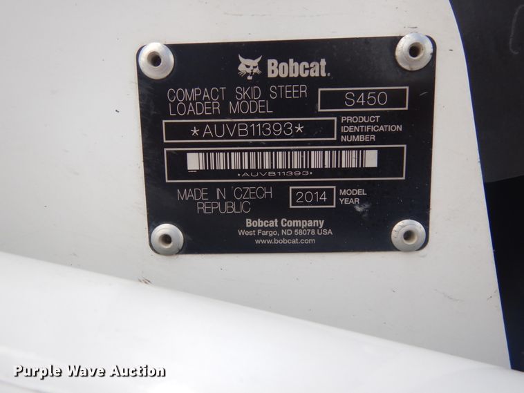 image for item IH9264 2014 Bobcat S450  skid steer loader