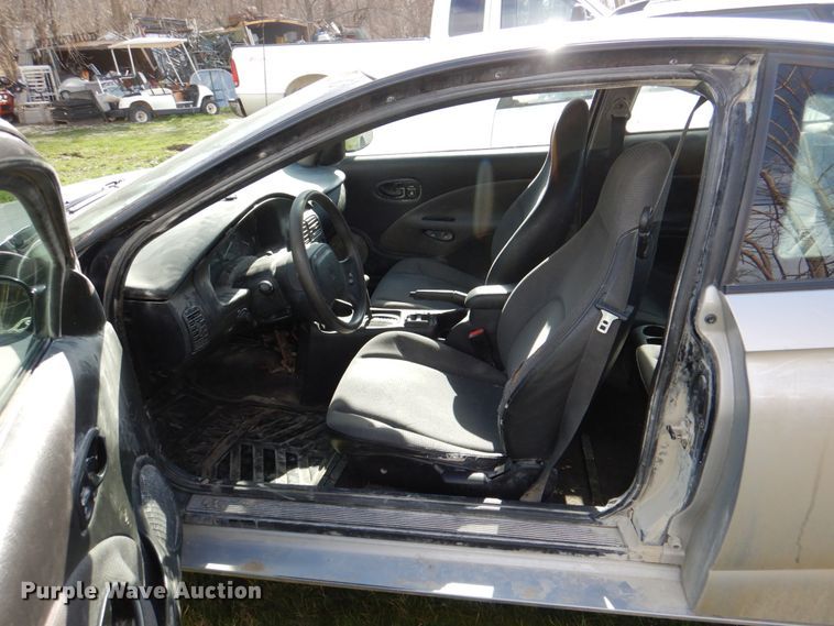 image for item II9860 2001 Saturn SC