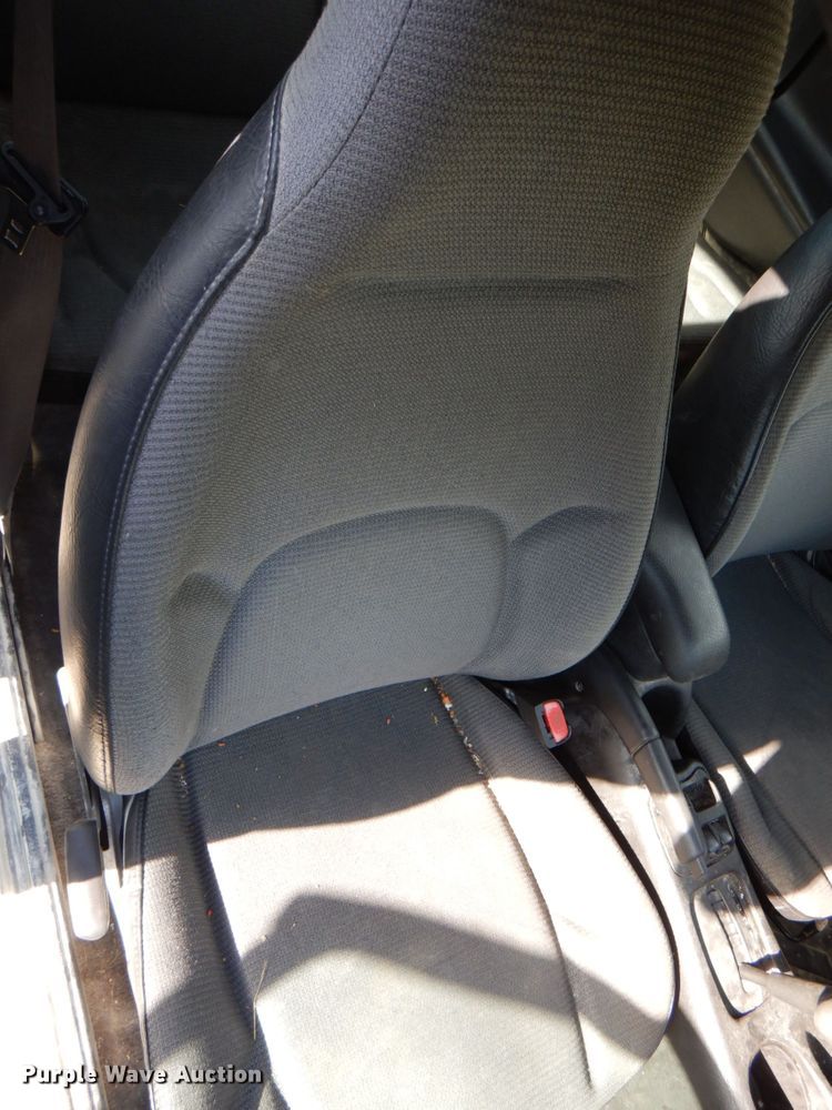 image for item II9860 2001 Saturn SC