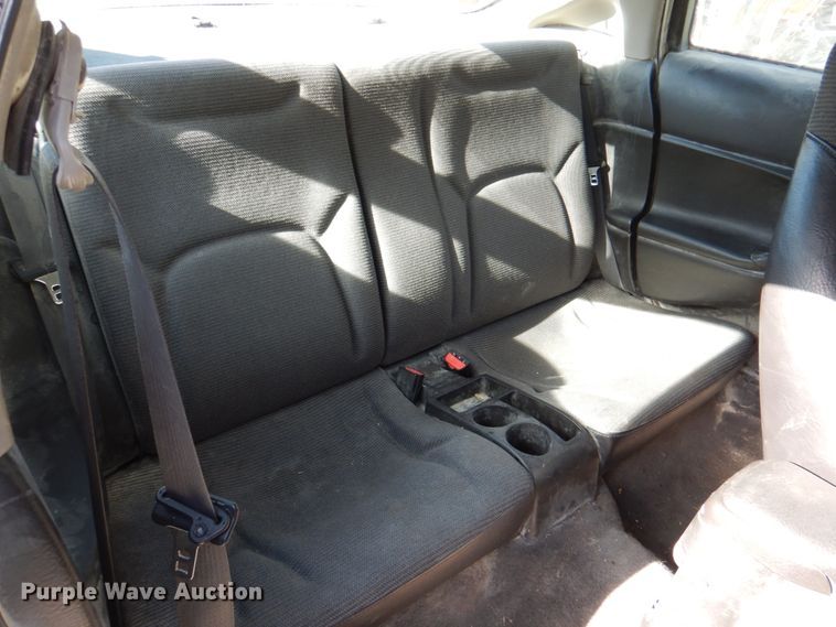 image for item II9860 2001 Saturn SC