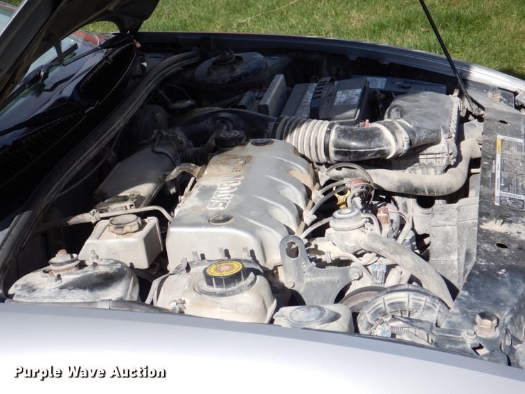 image for item II9860 2001 Saturn SC