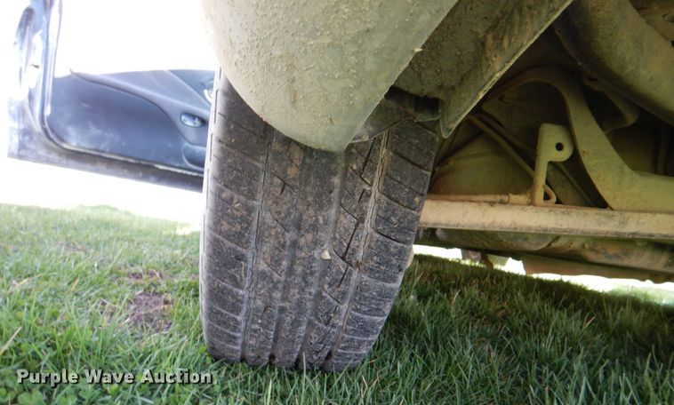 image for item II9860 2001 Saturn SC