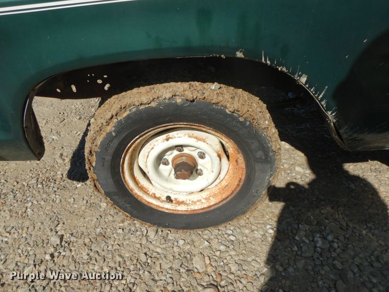 image for item IL9301 1979 Ford F150  pickup truck