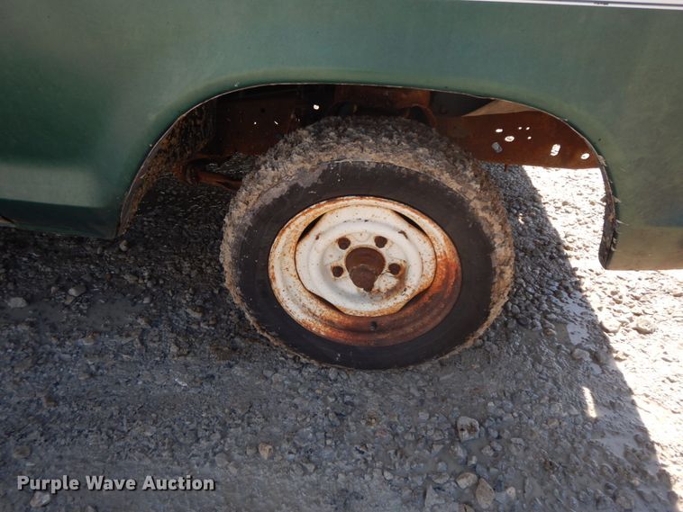 image for item IL9301 1979 Ford F150  pickup truck