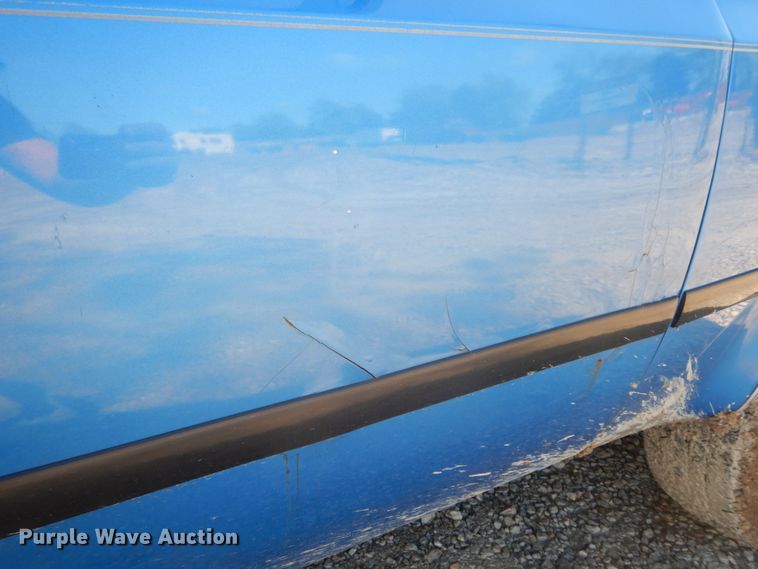 image for item IL9302 1983 Chevrolet C20 Suburban  SUV