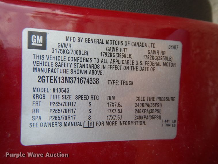 image for item IL9308 2007 GMC Sierra 1500  Crew Cab pickup truck