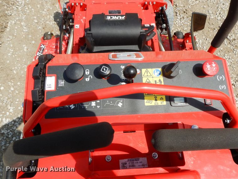 image for item IL9309 Gravely 994134  ZTR lawn mower