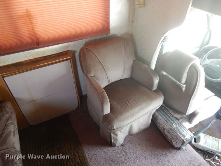 image for item IL9314 1994 Ford Econoline E350  RV