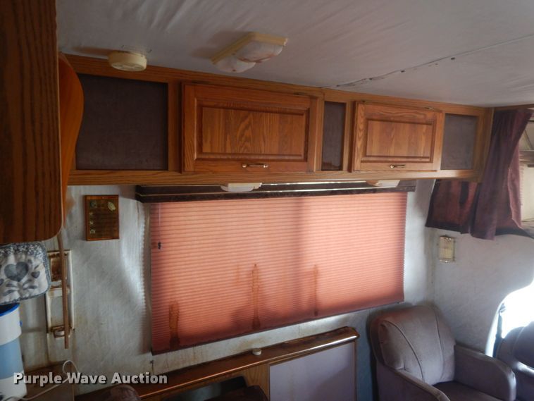 image for item IL9314 1994 Ford Econoline E350  RV