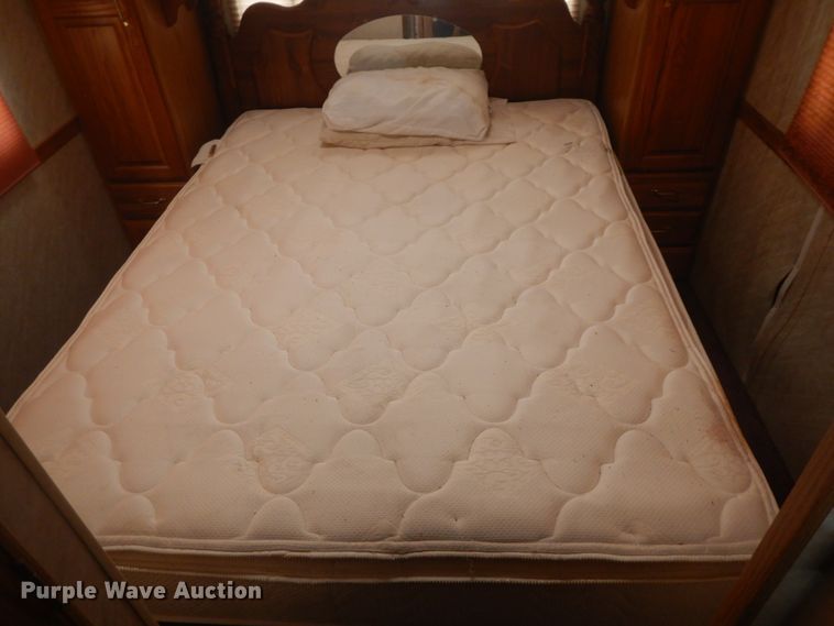 image for item IL9314 1994 Ford Econoline E350  RV