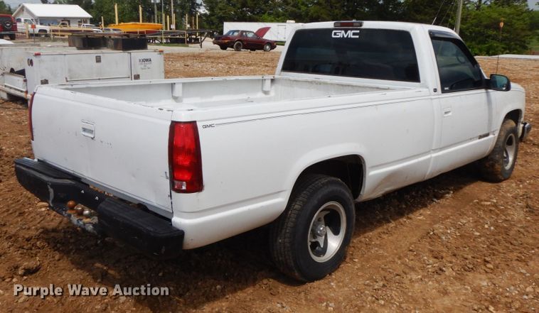 image for item IL9324 1998 GMC Sierra C1500  pickup truck