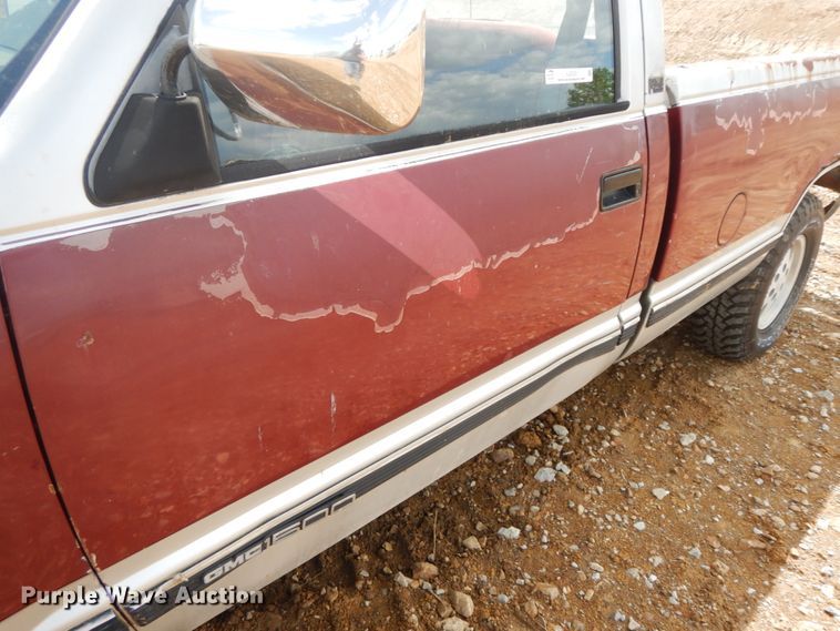 image for item IL9325 1988 GMC Sierra K1500  pickup truck