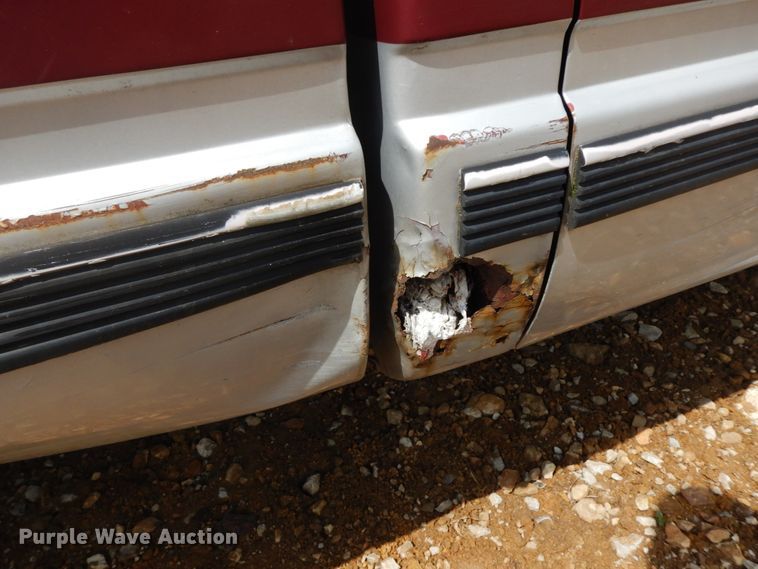 image for item IL9325 1988 GMC Sierra K1500  pickup truck