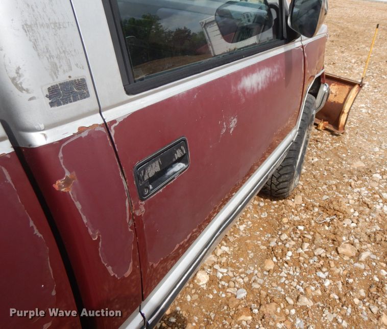 image for item IL9325 1988 GMC Sierra K1500  pickup truck