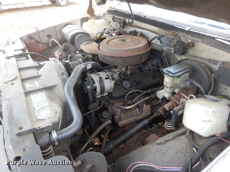 image for item IL9325 1988 GMC Sierra K1500  pickup truck