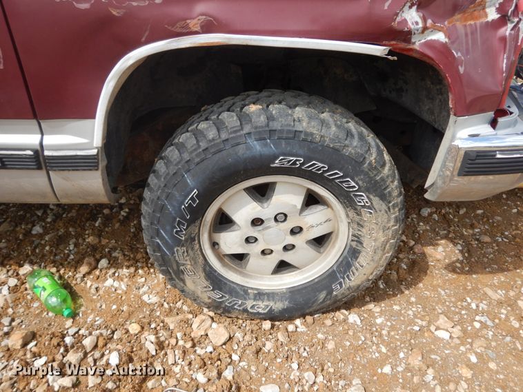 image for item IL9325 1988 GMC Sierra K1500  pickup truck