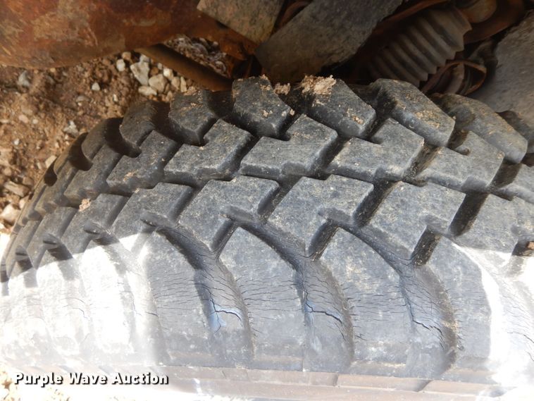 image for item IL9325 1988 GMC Sierra K1500  pickup truck