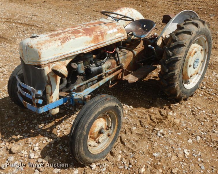 image for item IL9328 Ford 9N  tractor