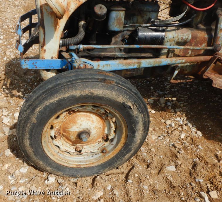 image for item IL9328 Ford 9N  tractor