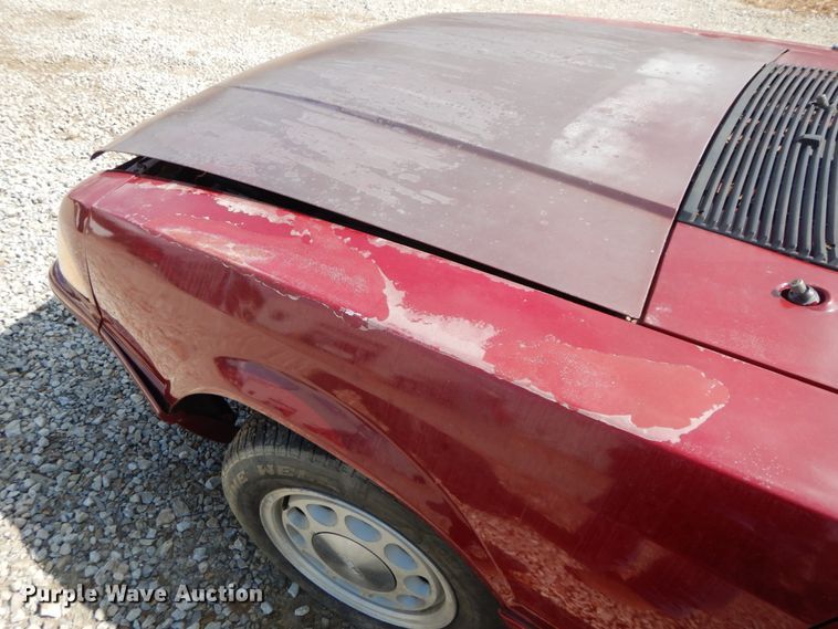 image for item IL9330 1989 Ford Mustang  convertible