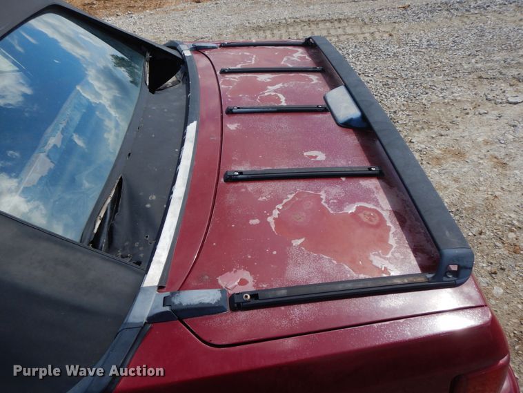 image for item IL9330 1989 Ford Mustang  convertible