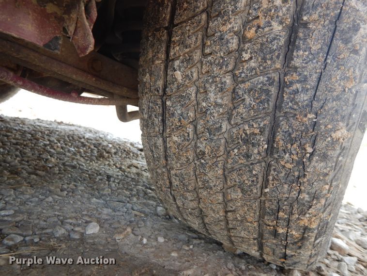 image for item IL9330 1989 Ford Mustang  convertible