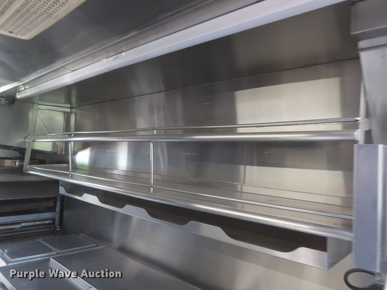 image for item IO9091 2000 Freightliner MT55  food truck