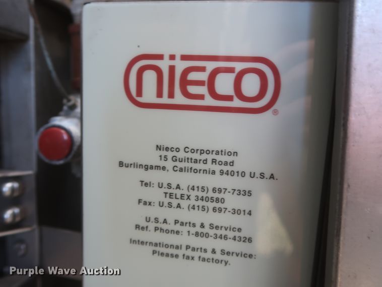 image for item IO9091 2000 Freightliner MT55  food truck