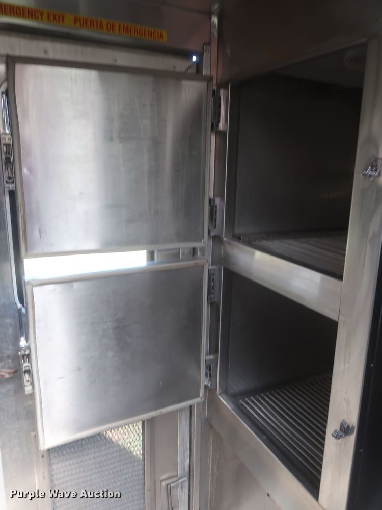 image for item IO9091 2000 Freightliner MT55  food truck