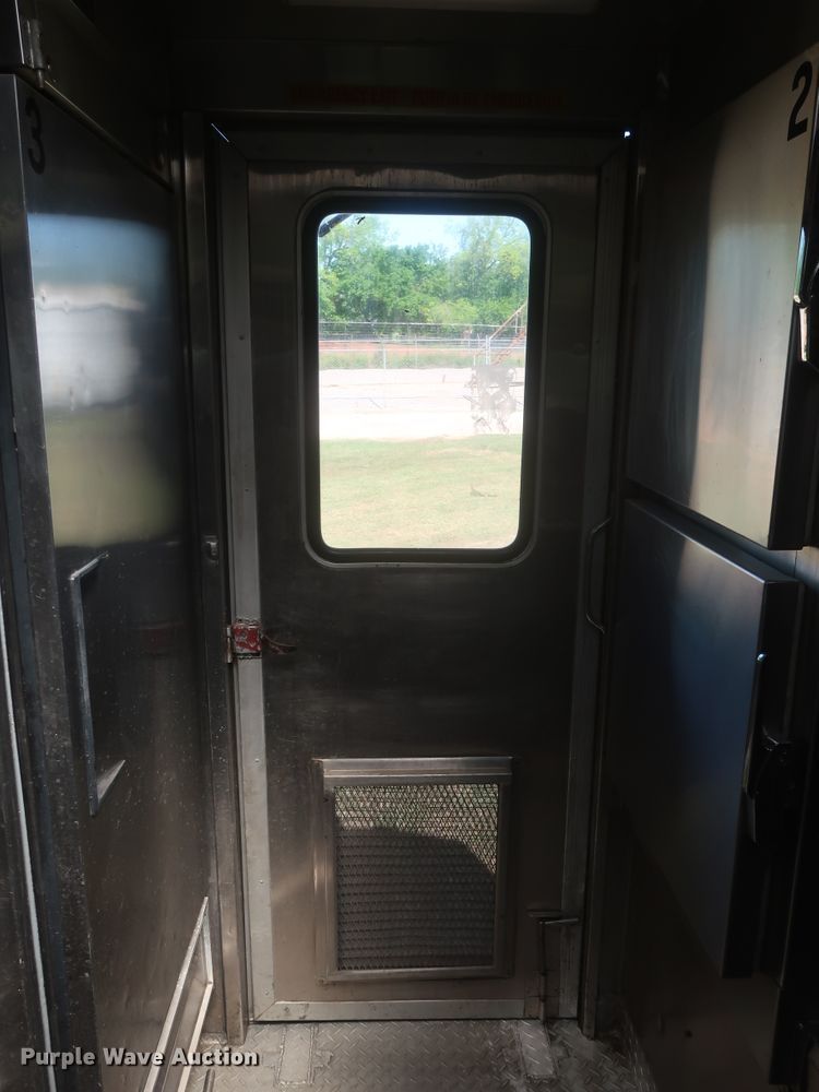 image for item IO9091 2000 Freightliner MT55  food truck