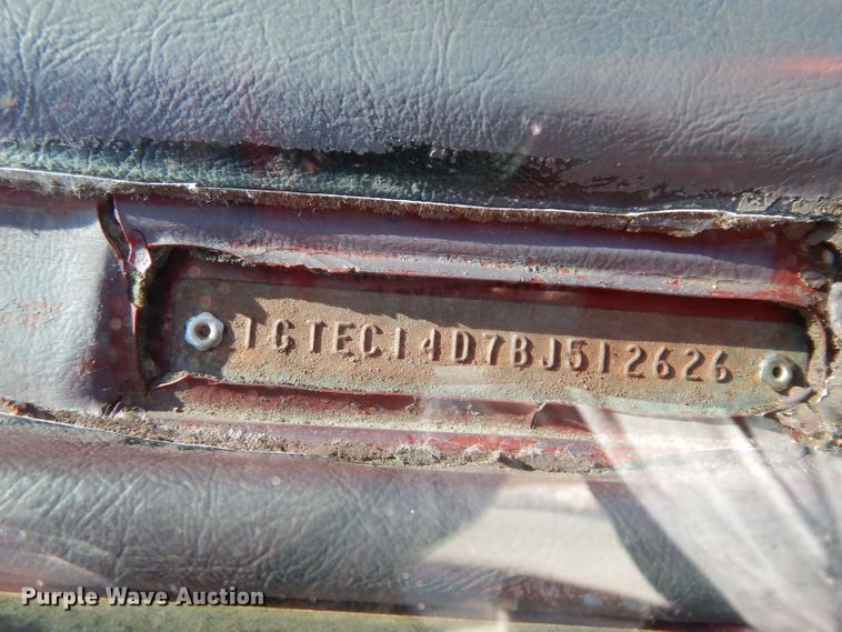 image for item IP9028 1981 GMC C1500  pickup truck