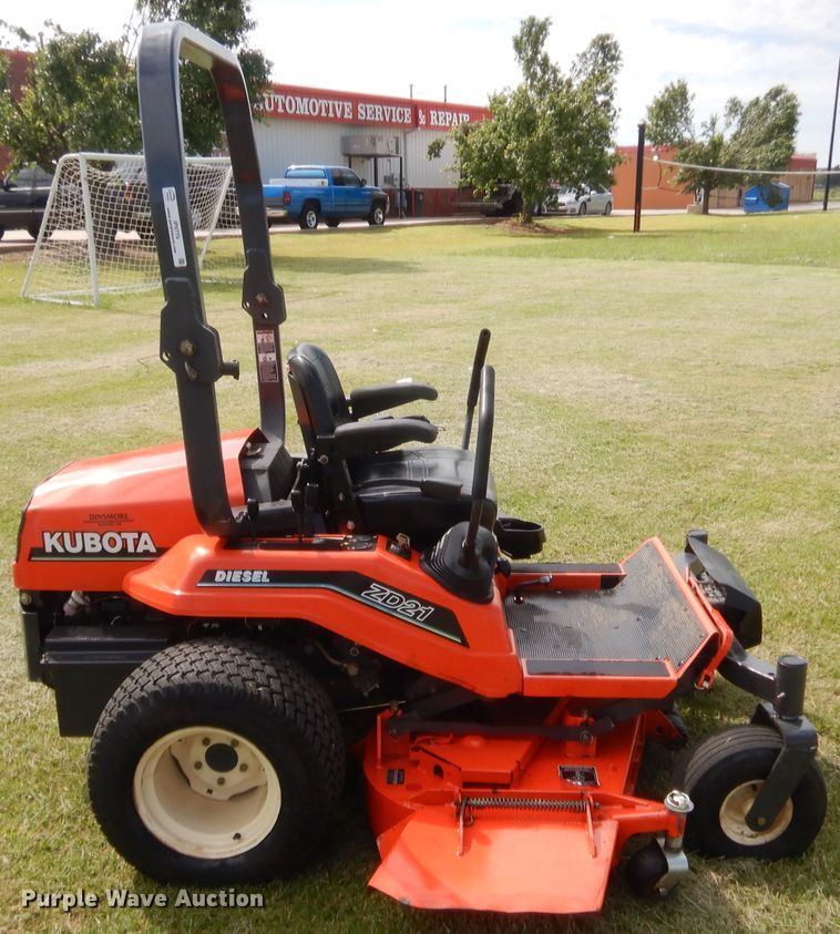 image for item IP9779 Kubota ZD21  ZTR lawn mower