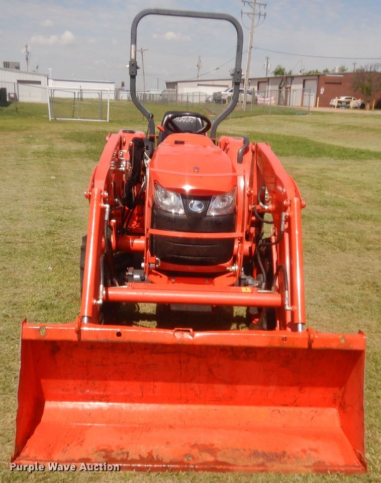 image for item IP9780 Kubota L2501D  tractor
