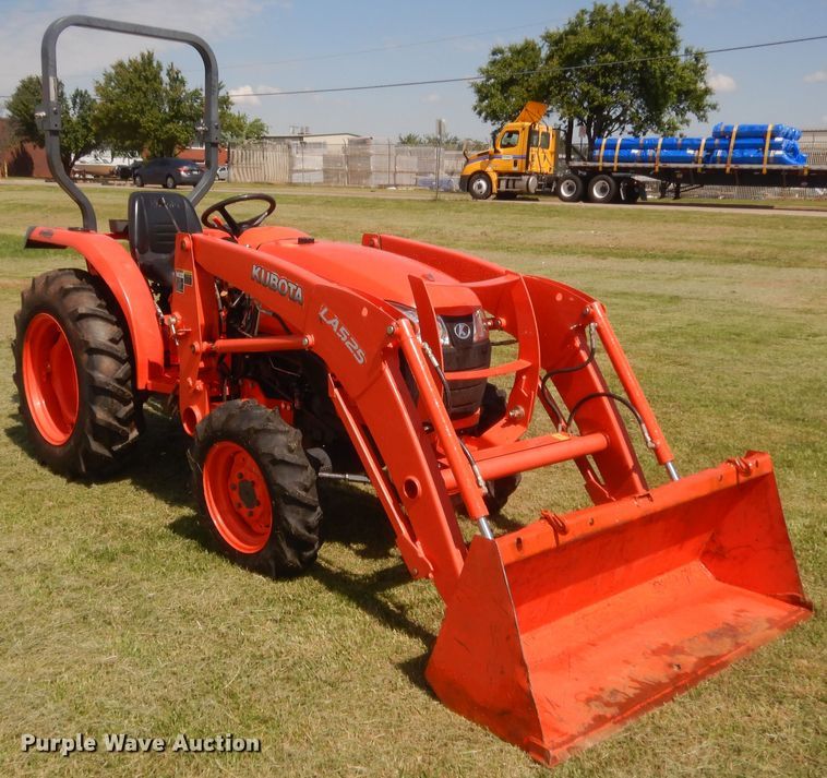 image for item IP9780 Kubota L2501D  tractor
